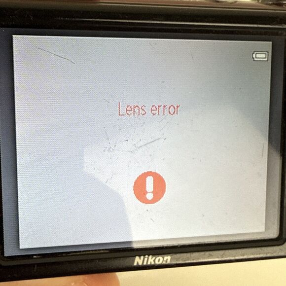 Red Nikon Coolpix L26 Digital Camera 16.1 MP 5x Optical Zoom Parts Repairs READ - Picture 5 of 9